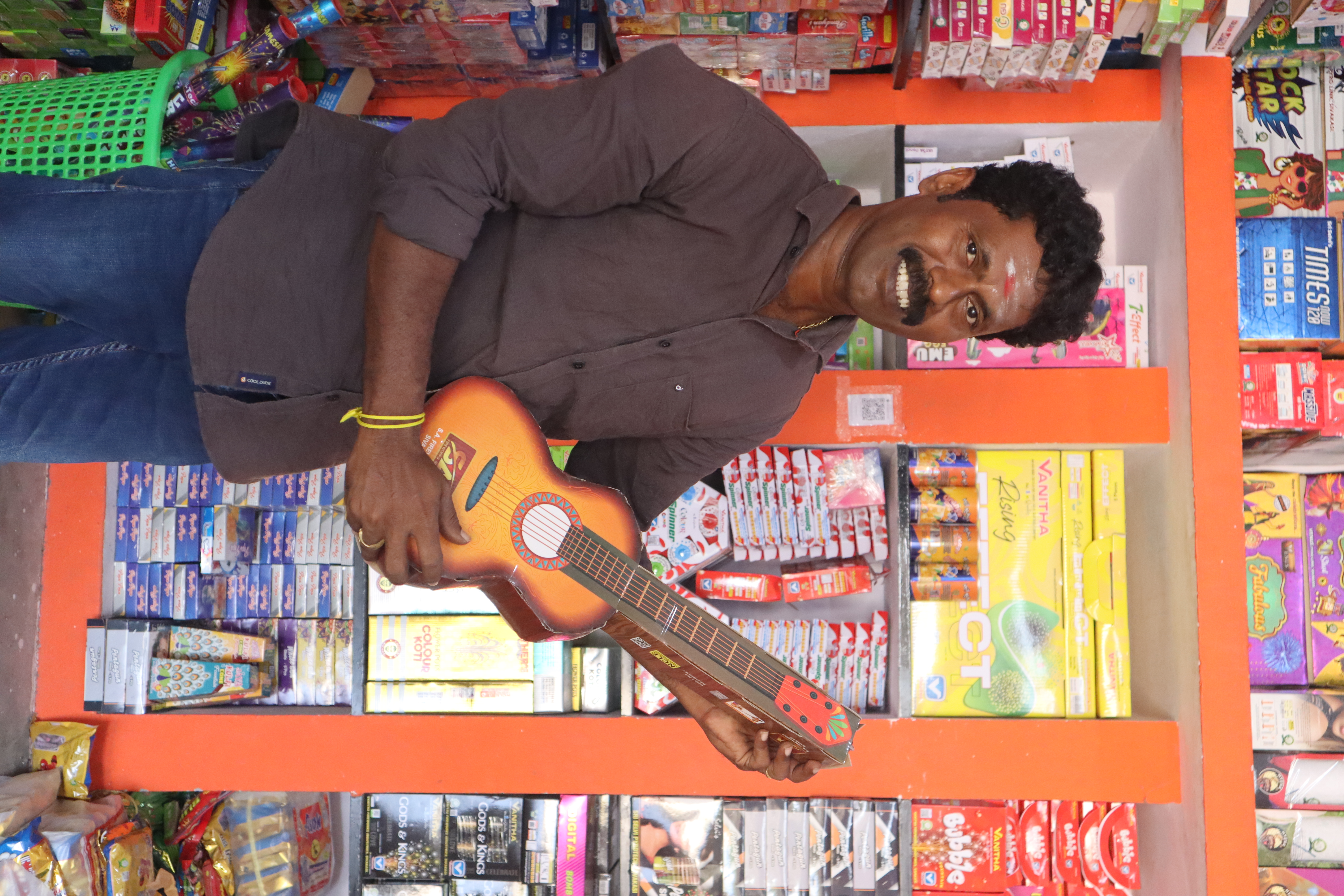 Welcome to Kumaran Crackers

 